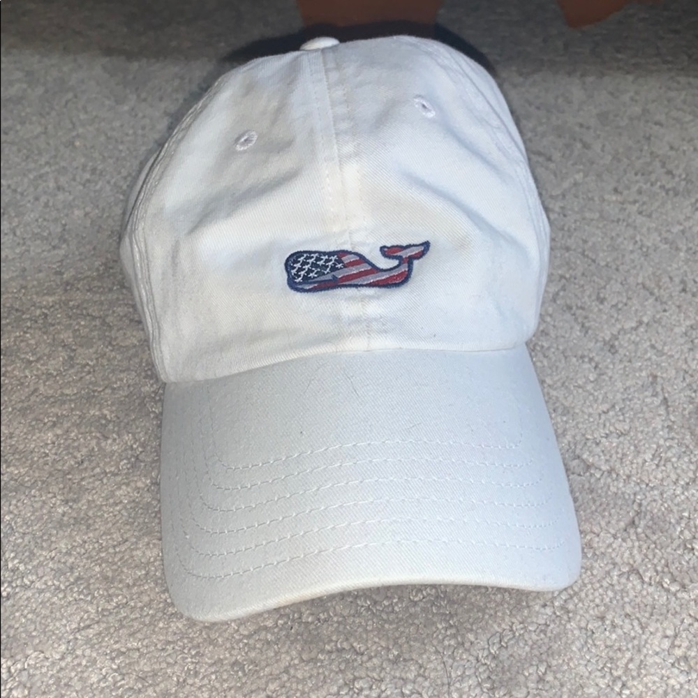 vineyard vines hat